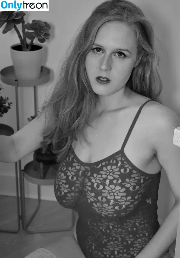 Aurora Phoenix nude photo #0003 (auroraphoenix4 / auroraphoenixmodel)