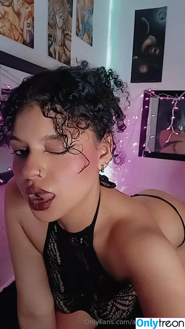 aurora_shadow nude photo #0033 (aurorashadow)
