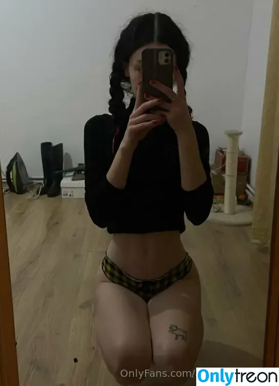 aurora_shadow nude photo #0071 (aurorashadow)