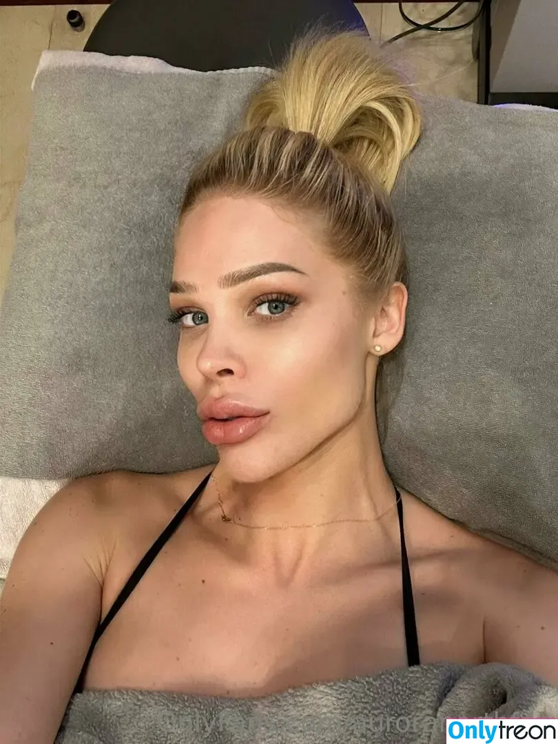 auroranorthfan nude photo #0060 (aurora__north)