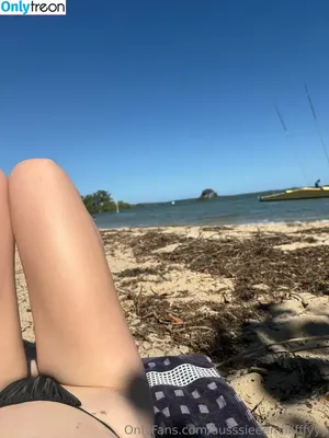  nude photo #0001