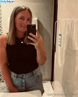 australianonlyfans / australia nude photo #0028