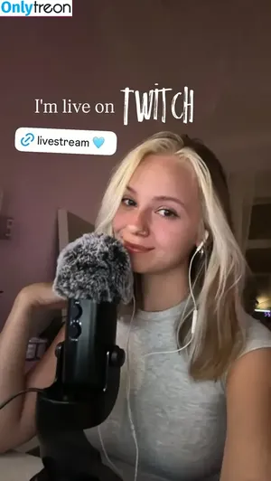 Austrian ASMR / austrianasmrgurl nude photo #0022