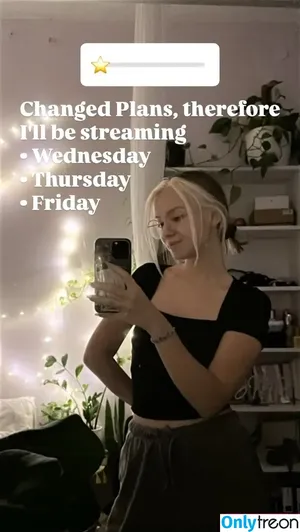 Austrian ASMR / austrianasmrgurl nude photo #0024