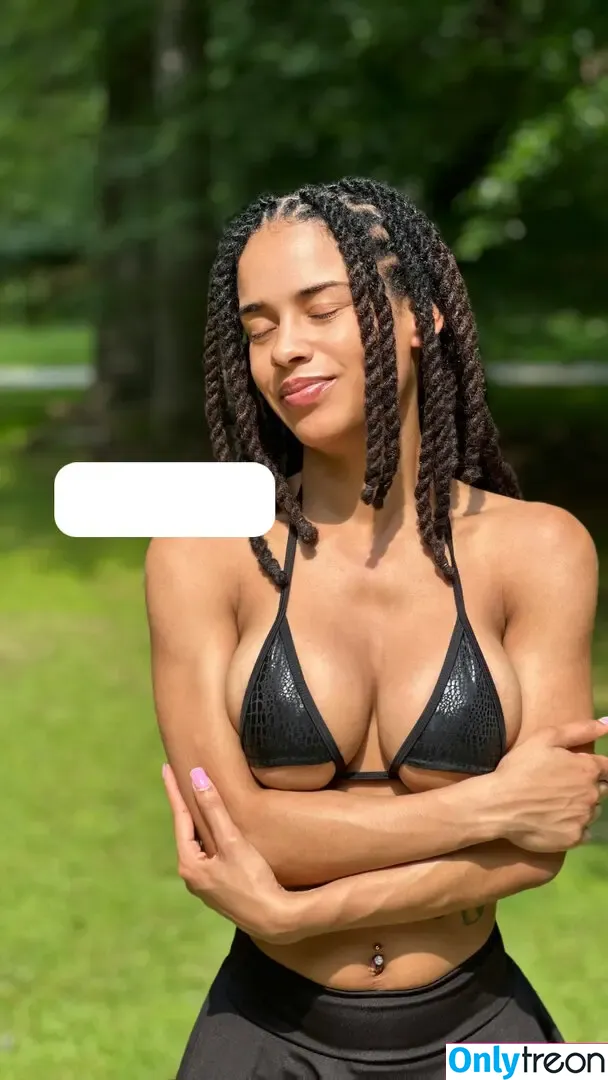 Ava Grey nude photo #0029 (candyxava / itsavagrey)