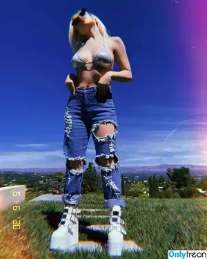 Ava Max / avamax / plharleyquinn nude photo #0142