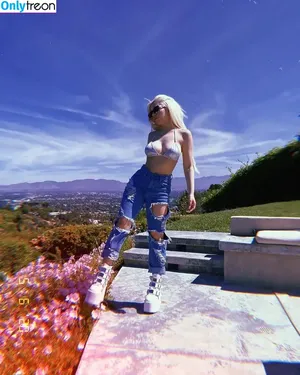 Ava Max / avamax / plharleyquinn nude photo #0143