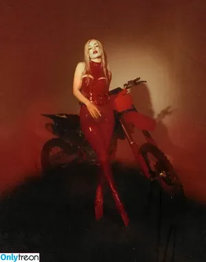 Ava Max / avamax / plharleyquinn nude photo #0552