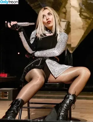 Ava Max / avamax / plharleyquinn nude photo #0582