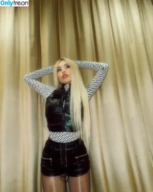 Ava Max / avamax / plharleyquinn nude photo #0612