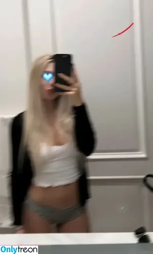 Ava Max / avamax / plharleyquinn nude photo #0779