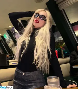 Ava Max / avamax / plharleyquinn nude photo #0805