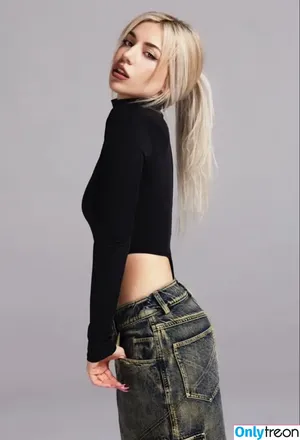 Ava Max / avamax / plharleyquinn nude photo #0865