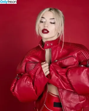 Ava Max / avamax / plharleyquinn nude photo #0969