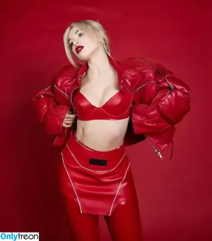 Ava Max / avamax / plharleyquinn nude photo #0975