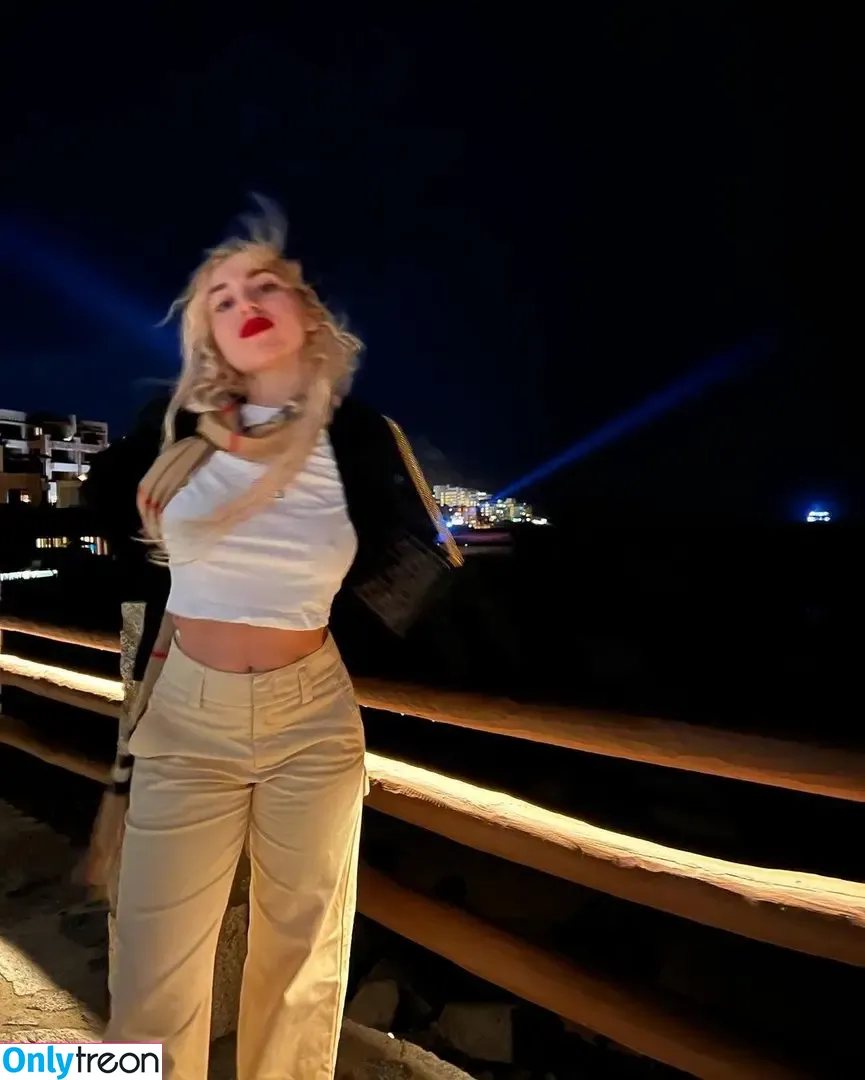 Ava Max nude photo #0116 (avamax / plharleyquinn)