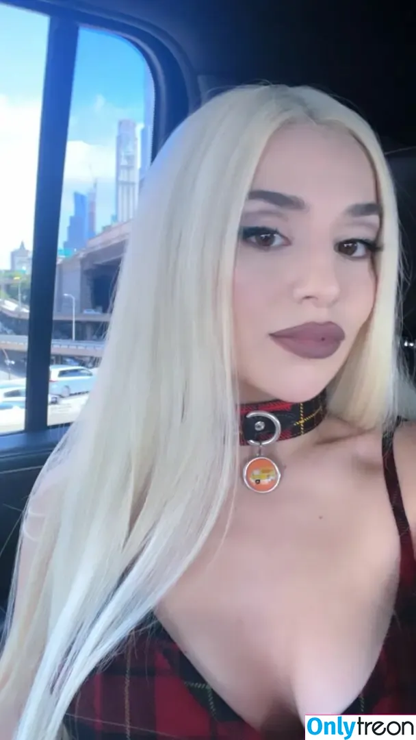 Ava Max nude photo #0286 (avamax / plharleyquinn)