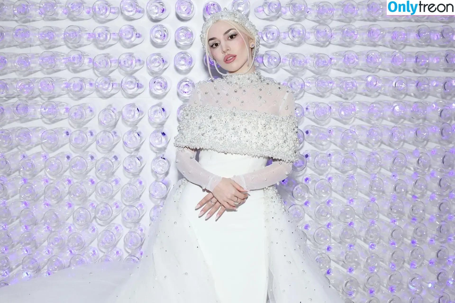Ava Max nude photo #0420 (avamax / plharleyquinn)