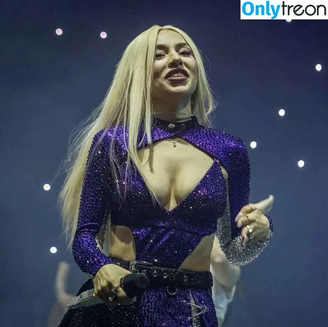 Ava Max nude photo #0479 (avamax / plharleyquinn)