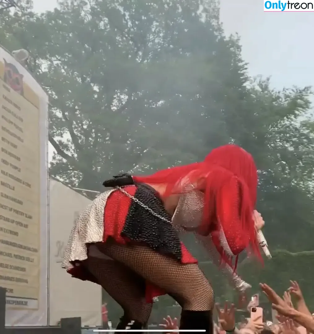Ava Max nude photo #0521 (avamax / plharleyquinn)