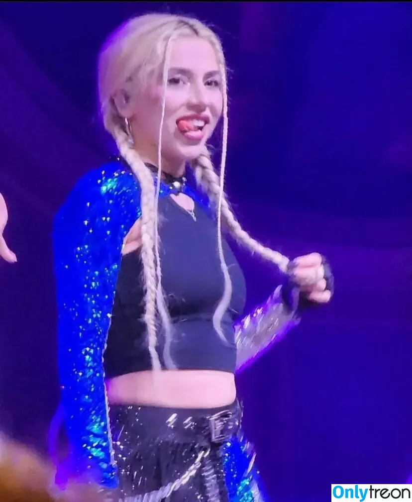 Ava Max nude photo #0571 (avamax / plharleyquinn)