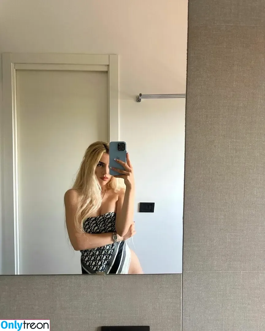 Ava Max nude photo #0584 (avamax / plharleyquinn)
