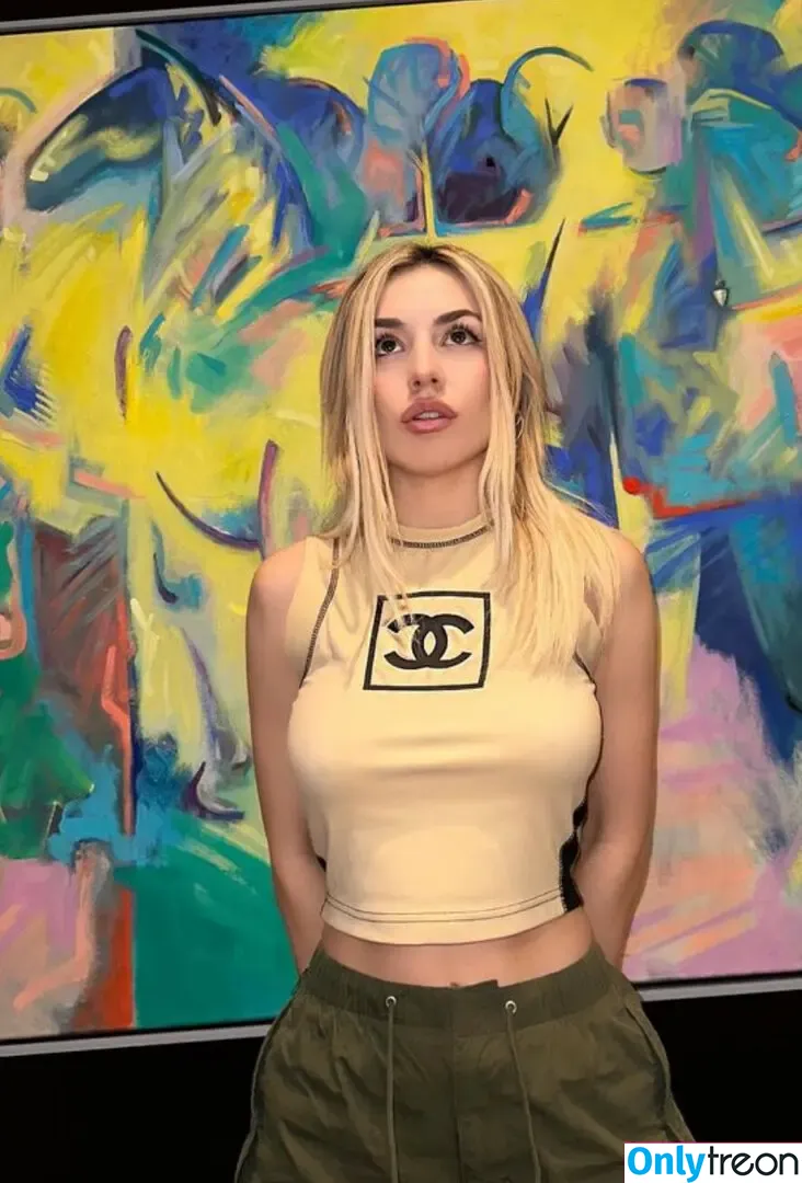 Ava Max nude photo #0714 (avamax / plharleyquinn)