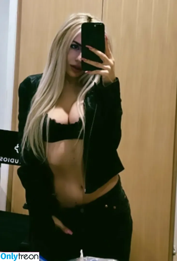 Ava Max nude photo #0856 (avamax / plharleyquinn)