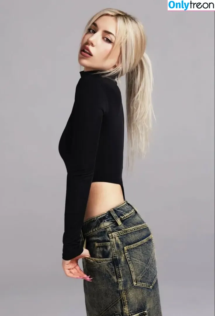 Ava Max nude photo #0863 (avamax / plharleyquinn)