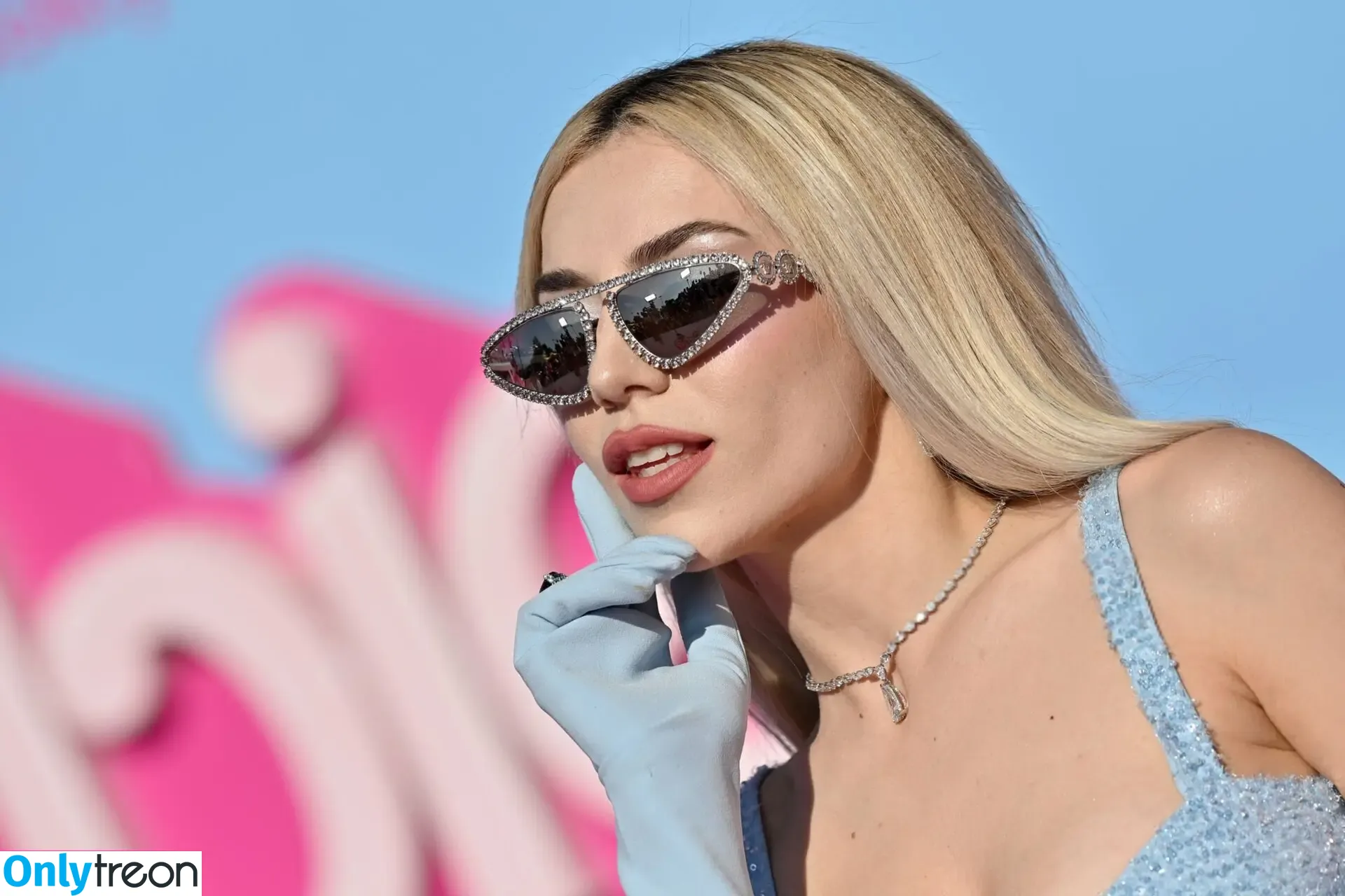 Ava Max nude photo #0921 (avamax / plharleyquinn)