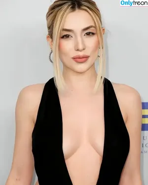 Ava Max / avamax / plharleyquinn nude photo #1011