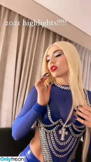 Ava Max / avamax / plharleyquinn nude photo #1019