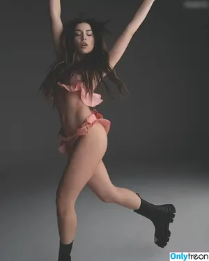 Ava Max / avamax / plharleyquinn nude photo #1083