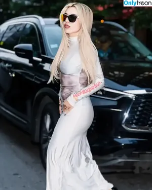 Ava Max / avamax / plharleyquinn nude photo #1252