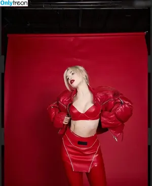 Ava Max / avamax / plharleyquinn nude photo #1300