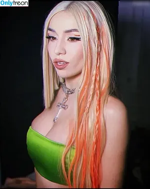 Ava Max / avamax / plharleyquinn nude photo #1314