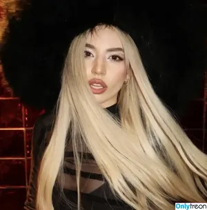 Ava Max / avamax / plharleyquinn nude photo #1368