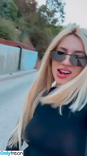 Ava Max / avamax / plharleyquinn nude photo #1656