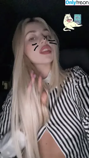Ava Max / avamax / plharleyquinn nude photo #1665