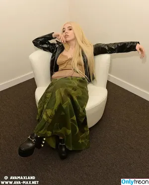 Ava Max / avamax / plharleyquinn nude photo #1680