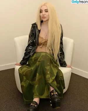Ava Max / avamax / plharleyquinn nude photo #1684