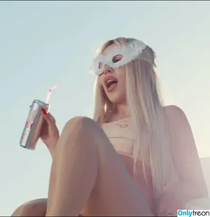 Ava Max / avamax / plharleyquinn nude photo #1706