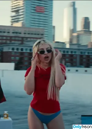 Ava Max / avamax / plharleyquinn nude photo #1713
