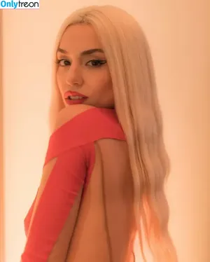 Ava Max / avamax / plharleyquinn nude photo #1804
