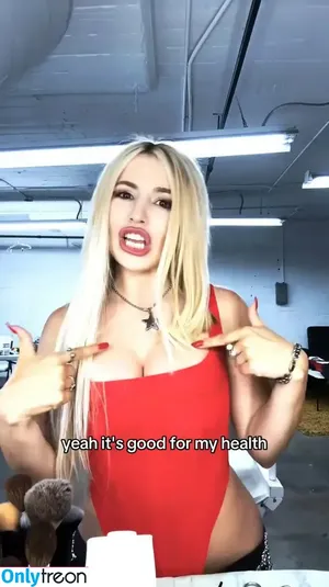Ava Max / avamax / plharleyquinn nude photo #1829