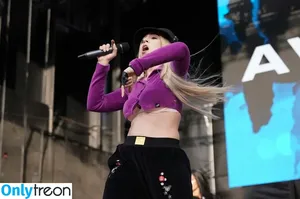 Ava Max / avamax / plharleyquinn nude photo #1845