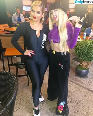 Ava Max / avamax / plharleyquinn nude photo #1858