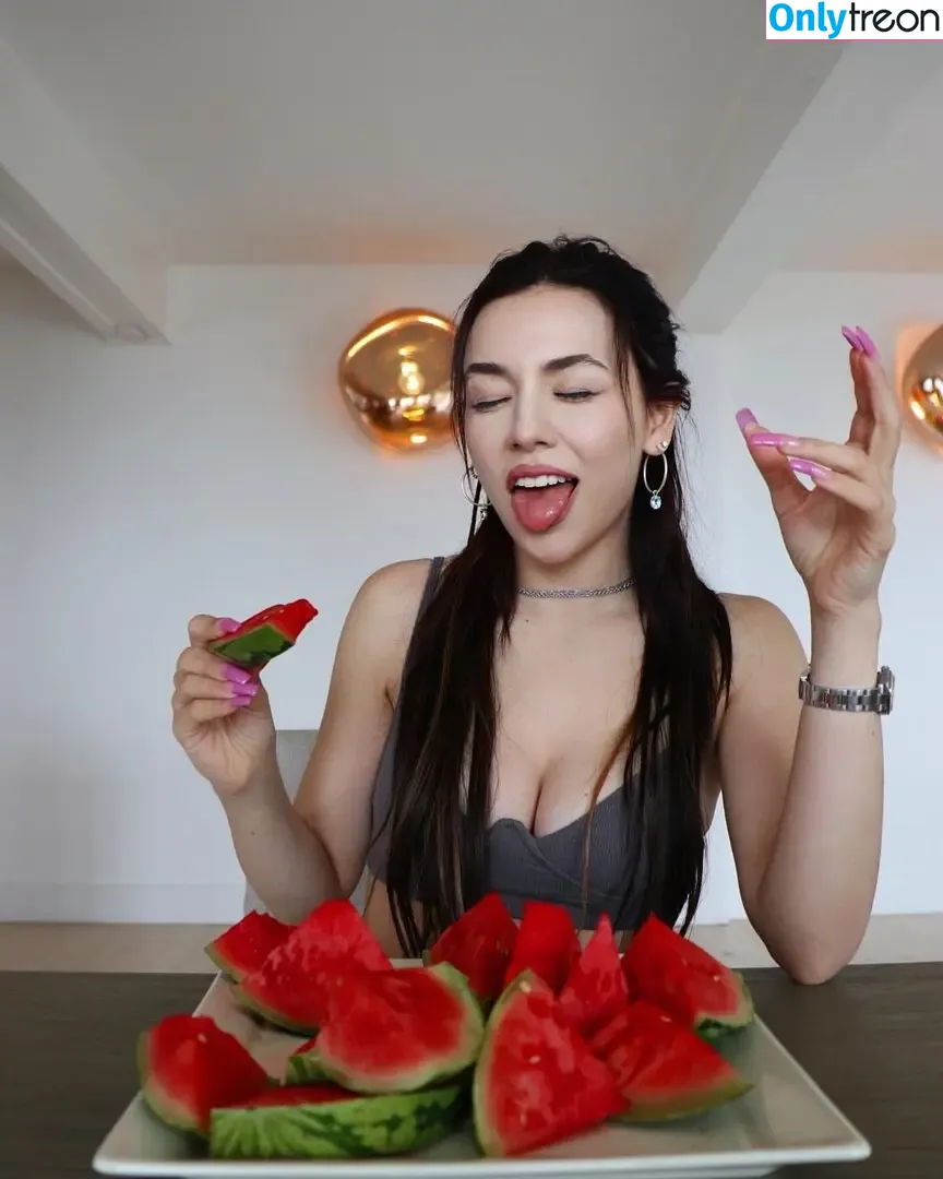 Ava Max nude photo #1110 (avamax / plharleyquinn)