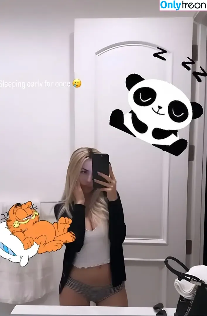 Ava Max nude photo #1202 (avamax / plharleyquinn)
