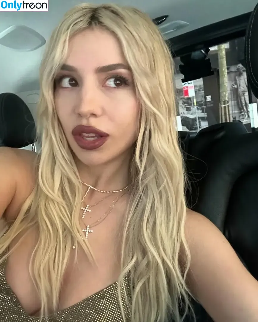 Ava Max nude photo #1417 (avamax / plharleyquinn)